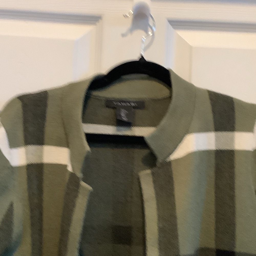 Tahari Olive and Black Knit Sweater - Picture 3 of 10